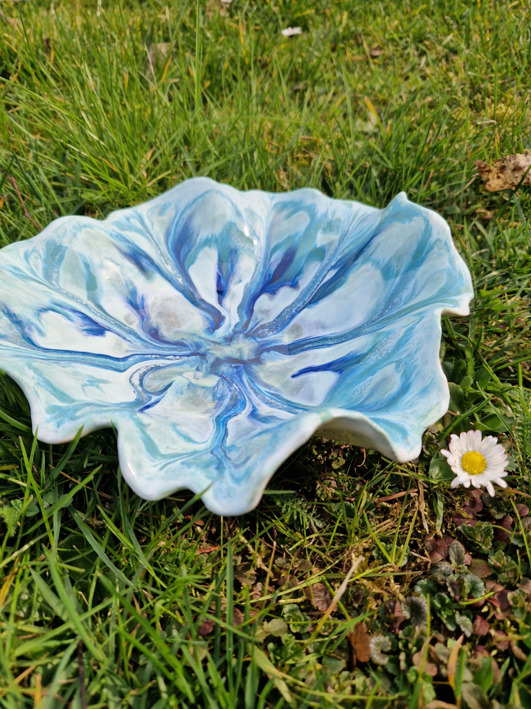 Tvoření misek s efektní glazurou